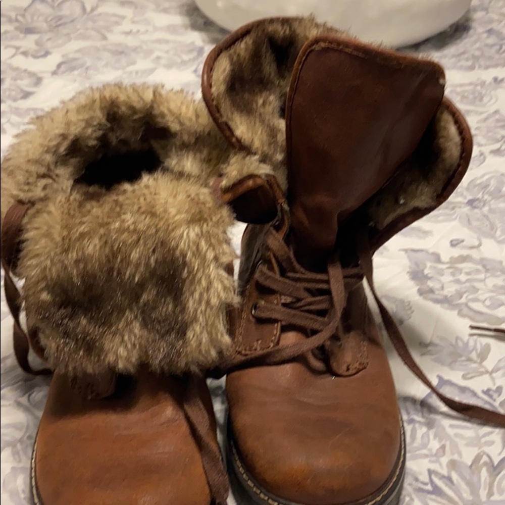 Tan boots